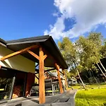 Grandbytyn House