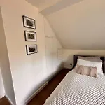 Grandbytyn House *