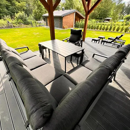 וילה Grandbytyn House