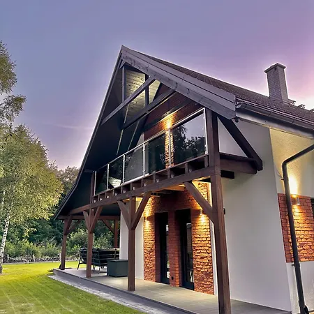 Grandbytyn House וילה *